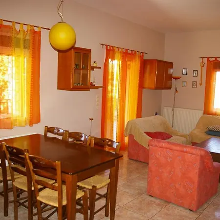 Apartament Faragi Lefkogeia